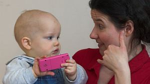 babajelbeszéd tanfolyamon Babakezek